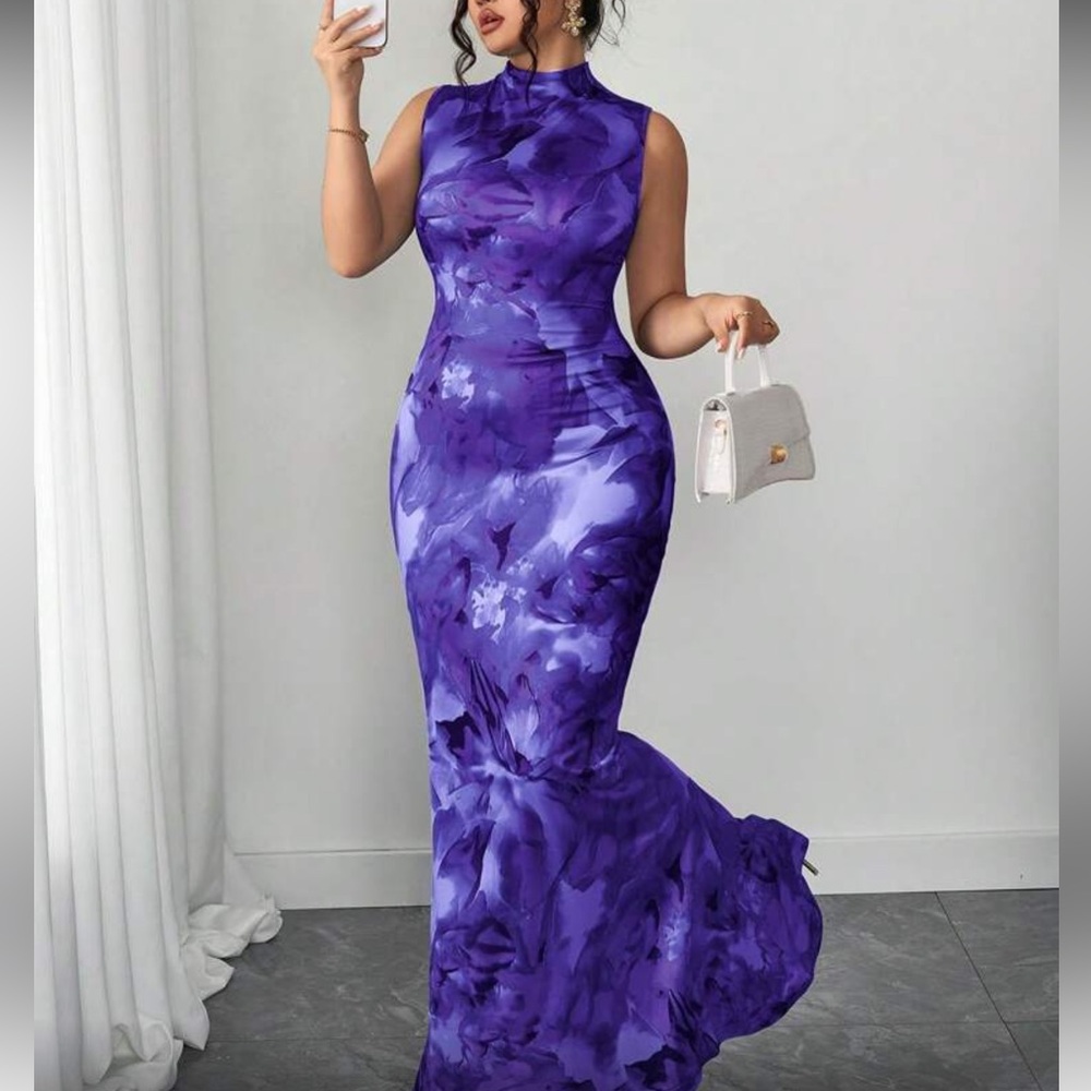 Elegant Purple Floral Maxi Dress - Picture 5 of 7